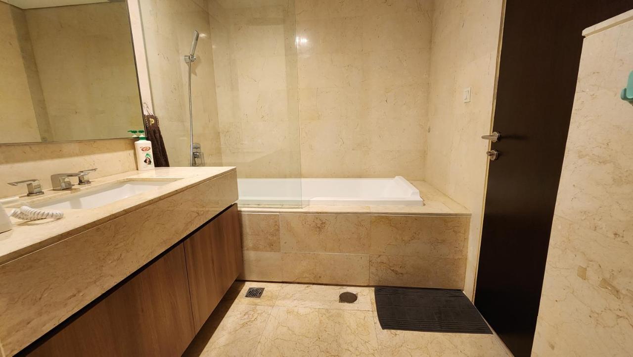 Unforgettable Nights Next To Ascott Sudirman -Min Stay 3 Nights- جاكرتا المظهر الخارجي الصورة